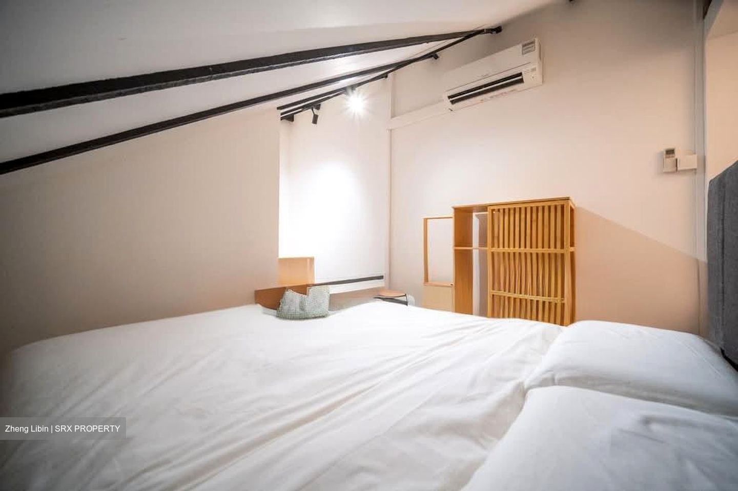 East Coast Road (D15), Apartment #602329991